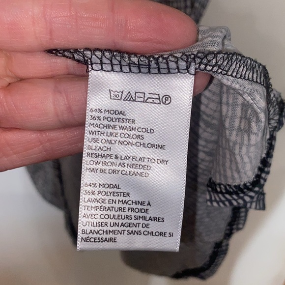 SILENCE + NOISE RILEY TRAPEZE DRESS - Picture 4 of 5